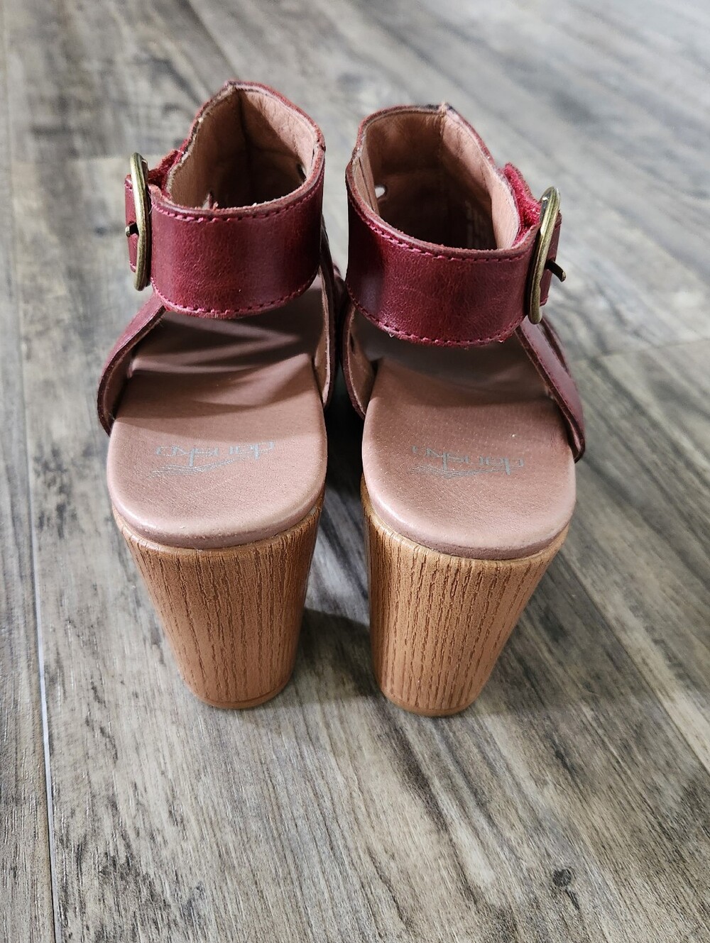 Dansko Demetra Ruby Nubuck Leather Sandals Size 39 US 8.5 - Picture 5 of 11